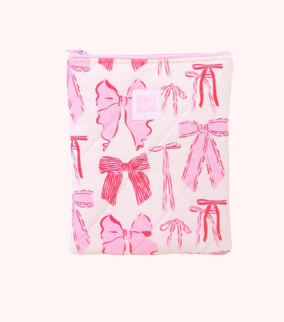 Quilted eReader Sleeve - Pink/Red Bows